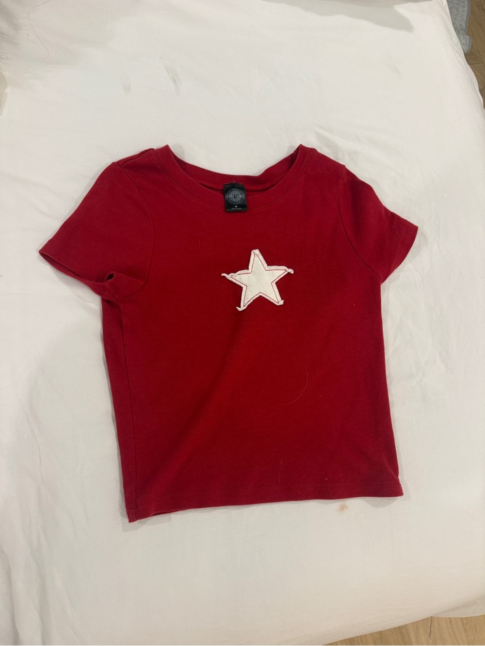 PacSun Red Star Patch Crop Tee